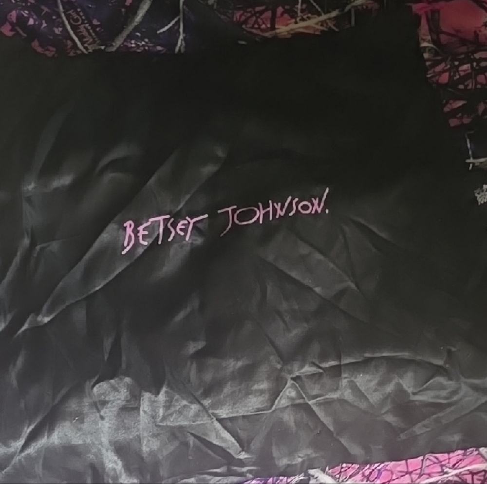 Betsey Johnson Black/Pink Dust Bag